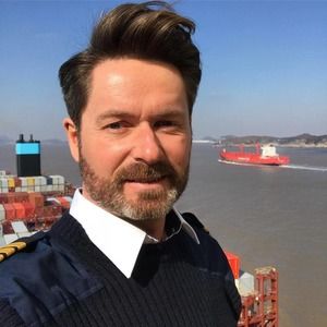 Meet your Posher, Thomas